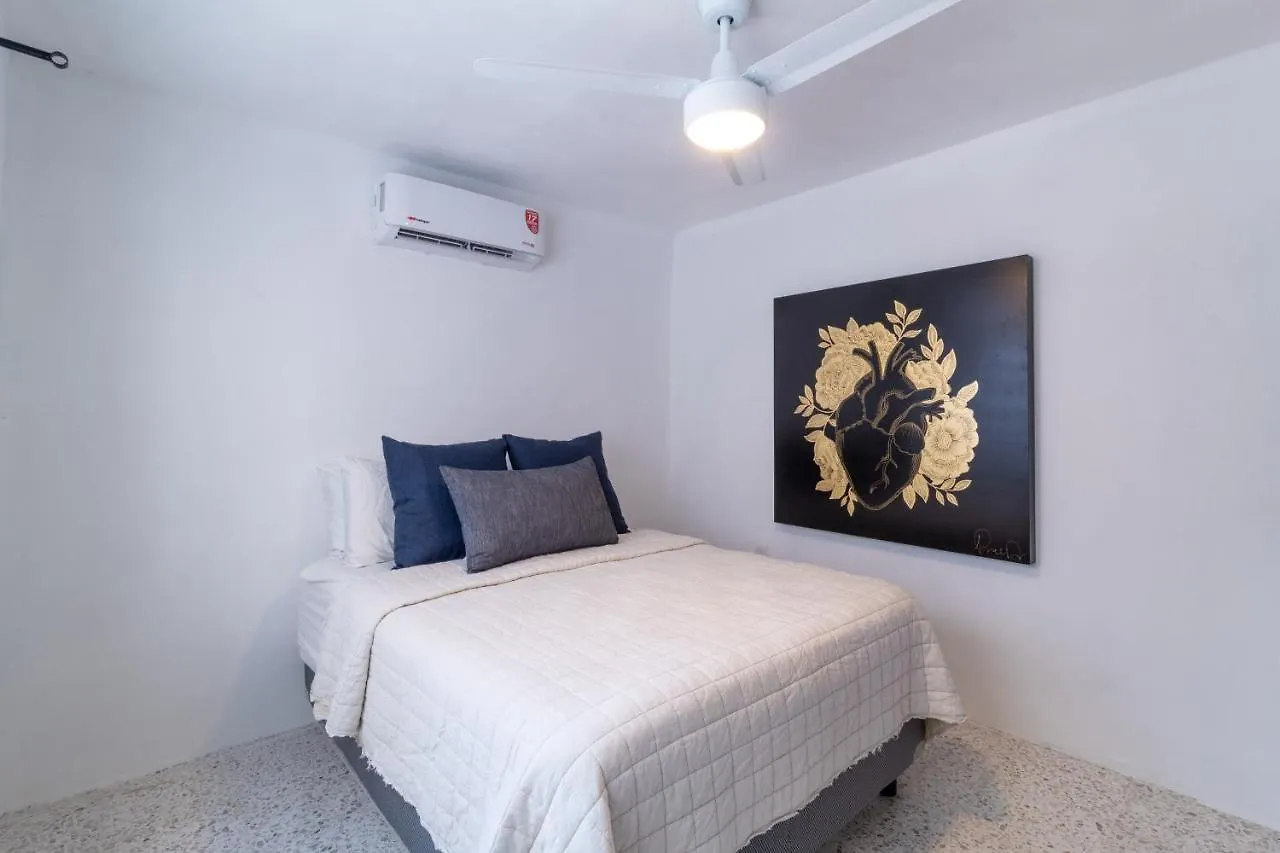 Cuale Aparthotel Puerto Vallarta 4*,